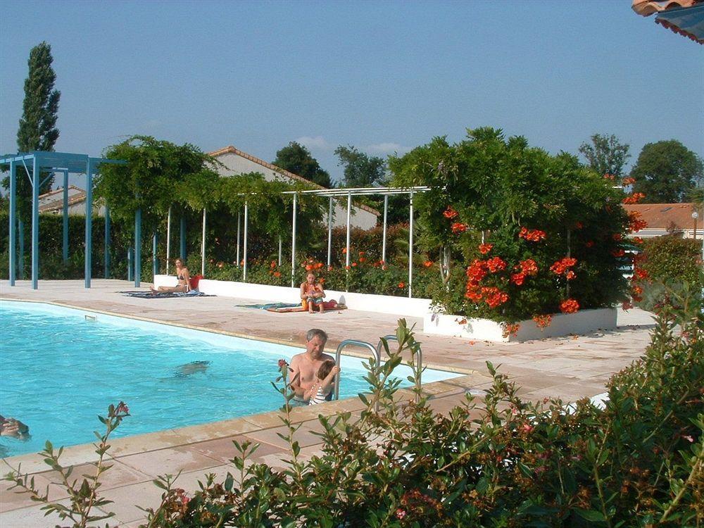 Hotel Lagrange Classic Le Clos Des Chenes Les Mathes Exteriér fotografie
